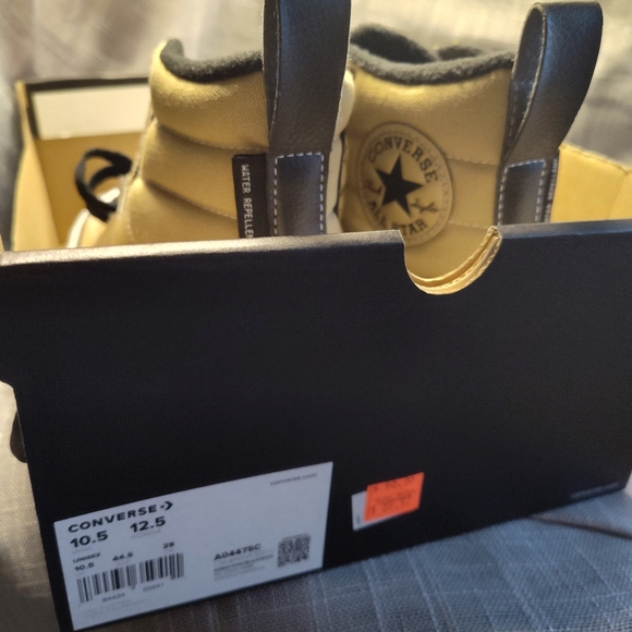 high top converse CTAS - Picture 5 of 6